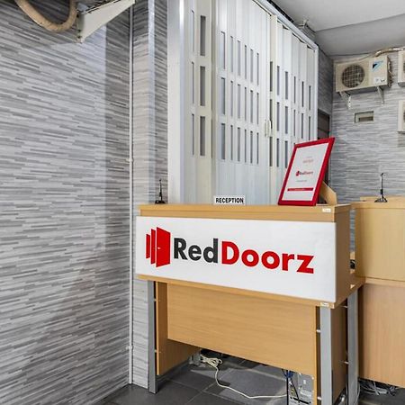 Reddoorz @ Jemursari Surabaya 2 Extérieur photo